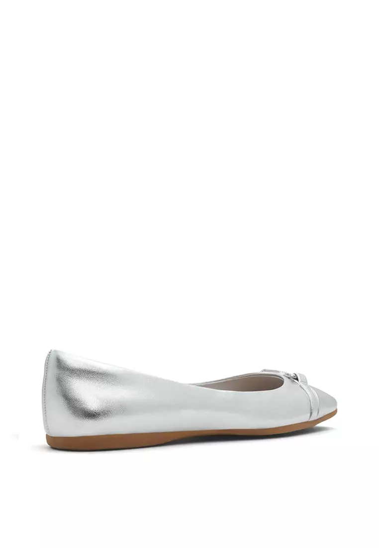 Aldo silver clearance flats