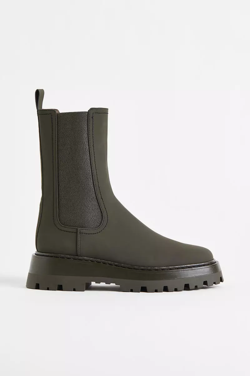 boots hm