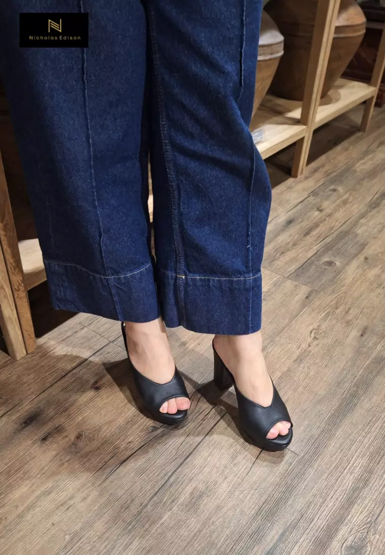 Nicholas Edison Heel Lela Black