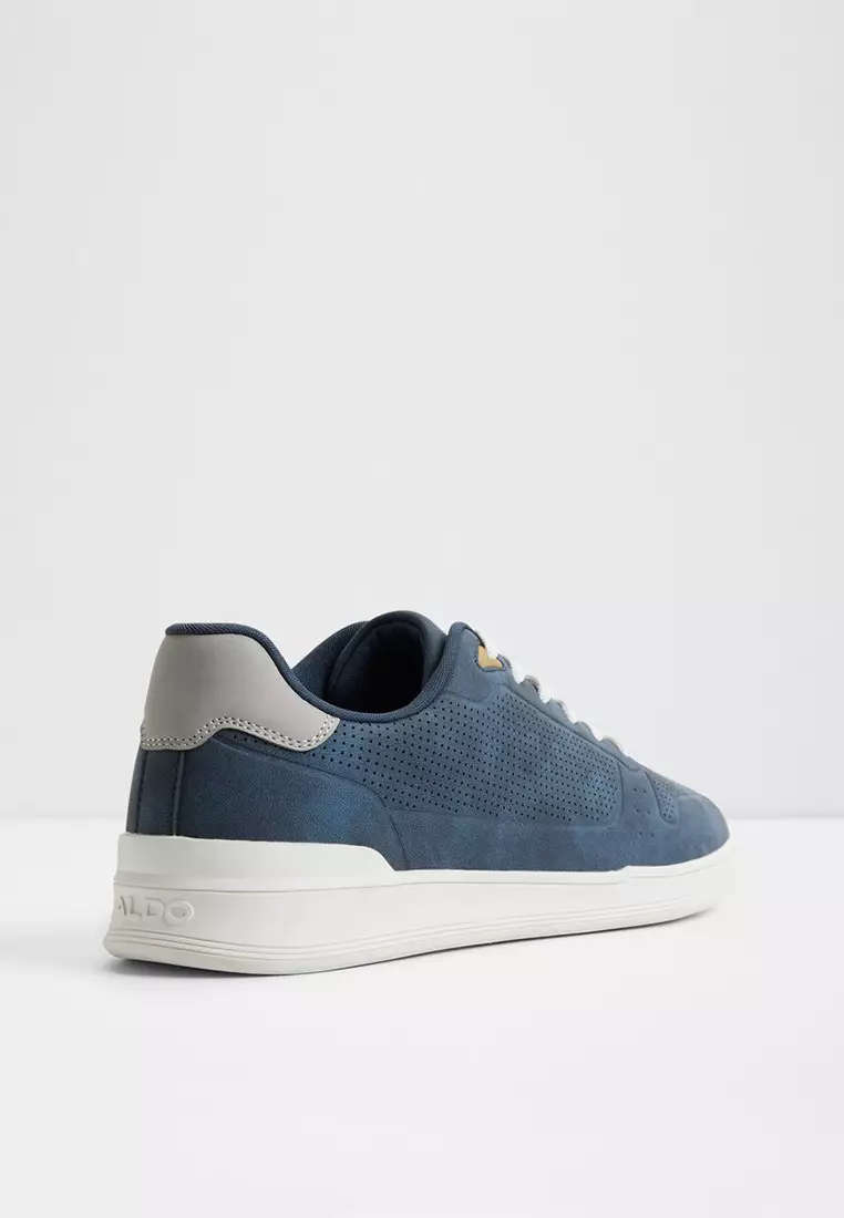 Robie Low-Top Sneakers