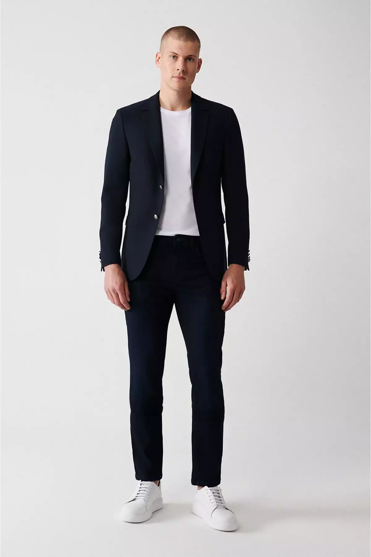 Avva Men's Navy Blue Antique Washed Cotton Stretchy Berlin Jean