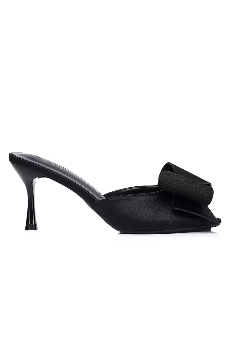 Discount on Milliot & Co.  shoes - SKU: Leilani Heels With Bow