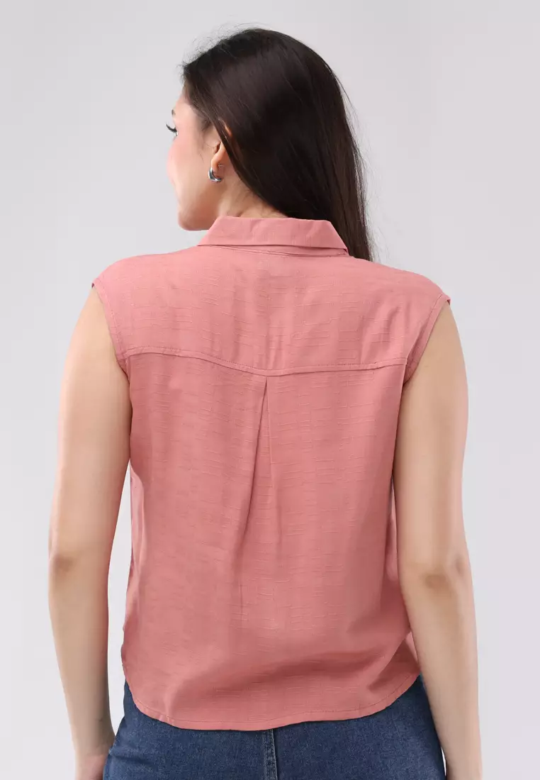 Textured Woven Sleeveless Blouse