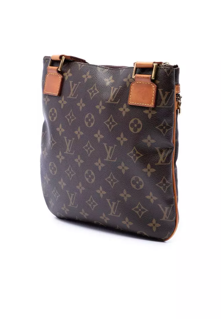 Pre-Loved Louis Vuitton Monogram Bosphore Pochette