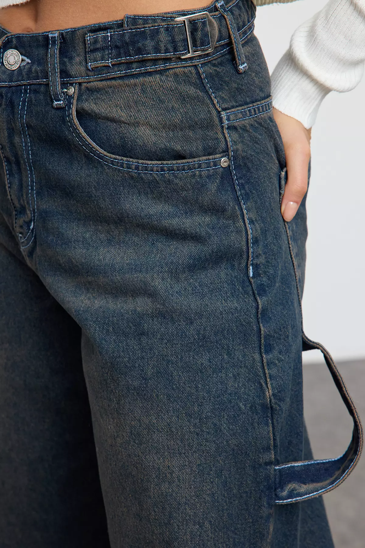 High Waist Loose Jeans