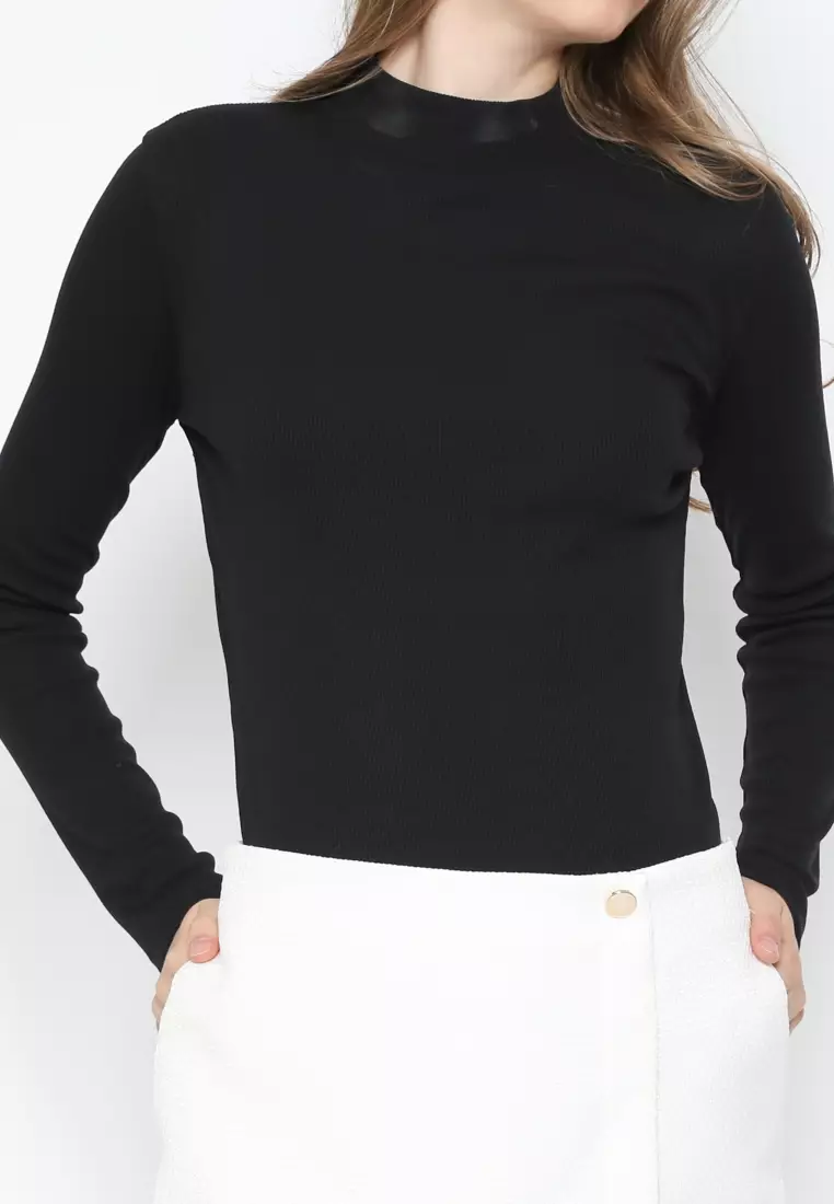 BLACK RIB HIGH NECK T-SHIRT