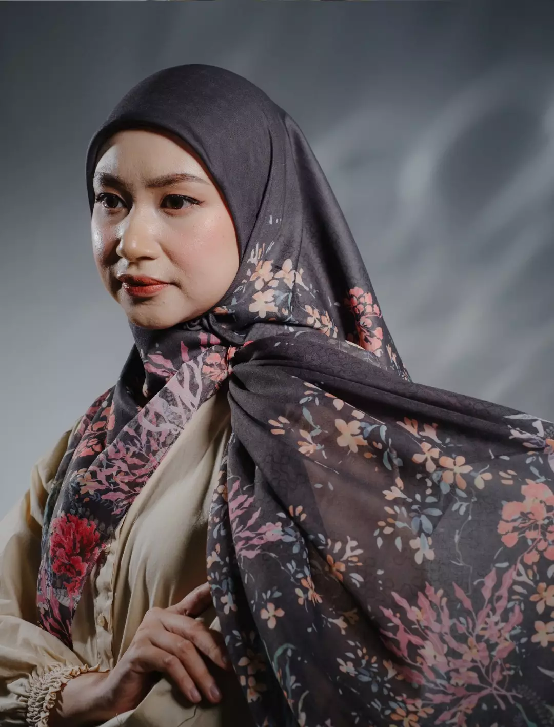 MARINA Scarf Black - Kerudung Hijab Segiempat Motif With BOX - Bahan Voal Premium - Ukuran 115x115