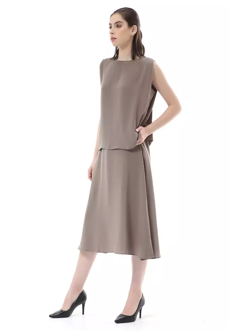 Nayra Set Atasan Wanita Setelan Tanpa Lengan with Long Skirt Motif Polos Material Chiffon Cathy ORIGINAL - Dark Olive