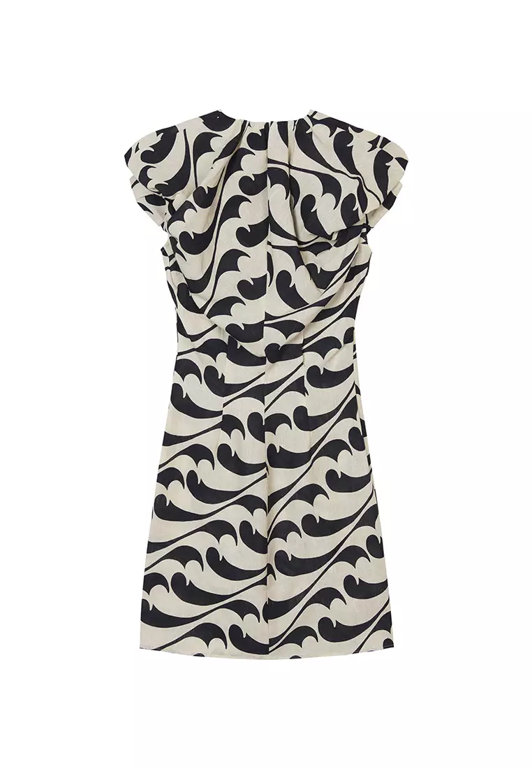 Eco-Friendly S-Line Fitted Avant-Garde Sleeveless Dress