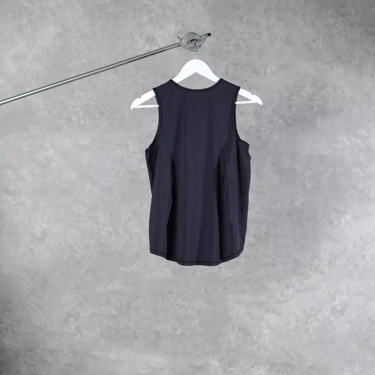 Kaos MARDI MERCREDI ACTIF AIRLIFT FLOWER PINK BLACK SLEEVELESS TANK TOP 100% ORIGINAL