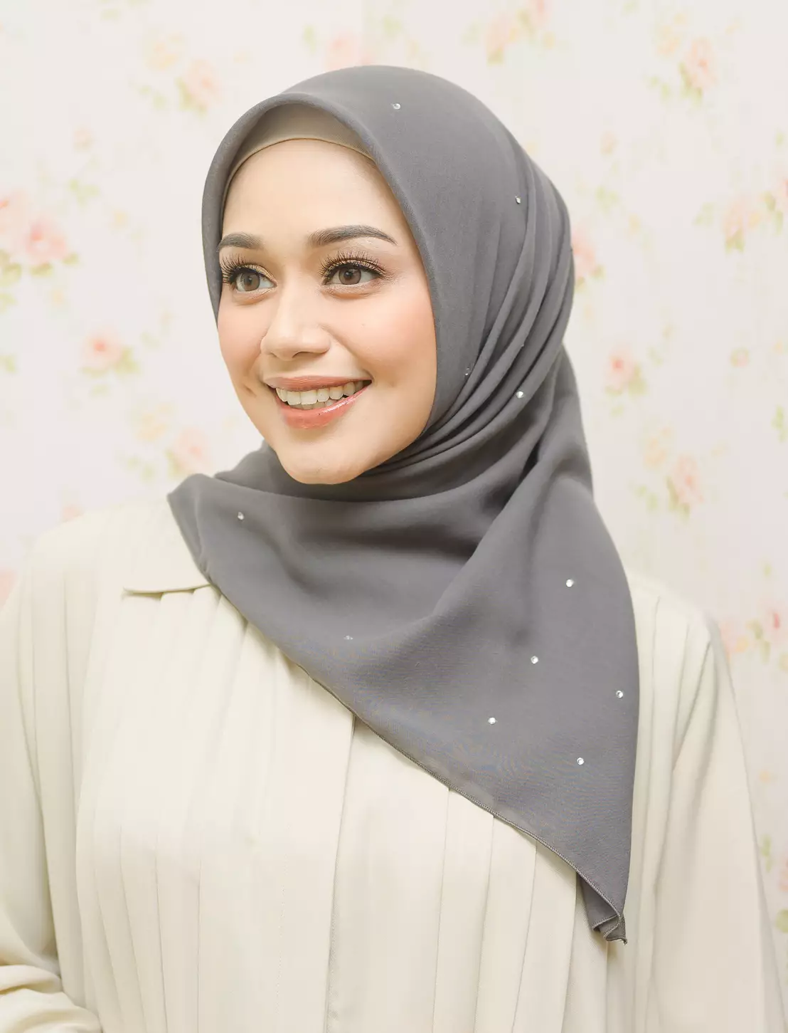 Viona Paris Square Dark Grey