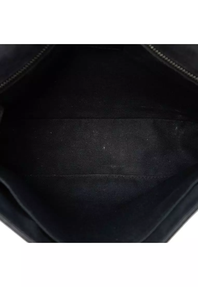 Pre-Loved Louis Vuitton Taiga Roman Mm