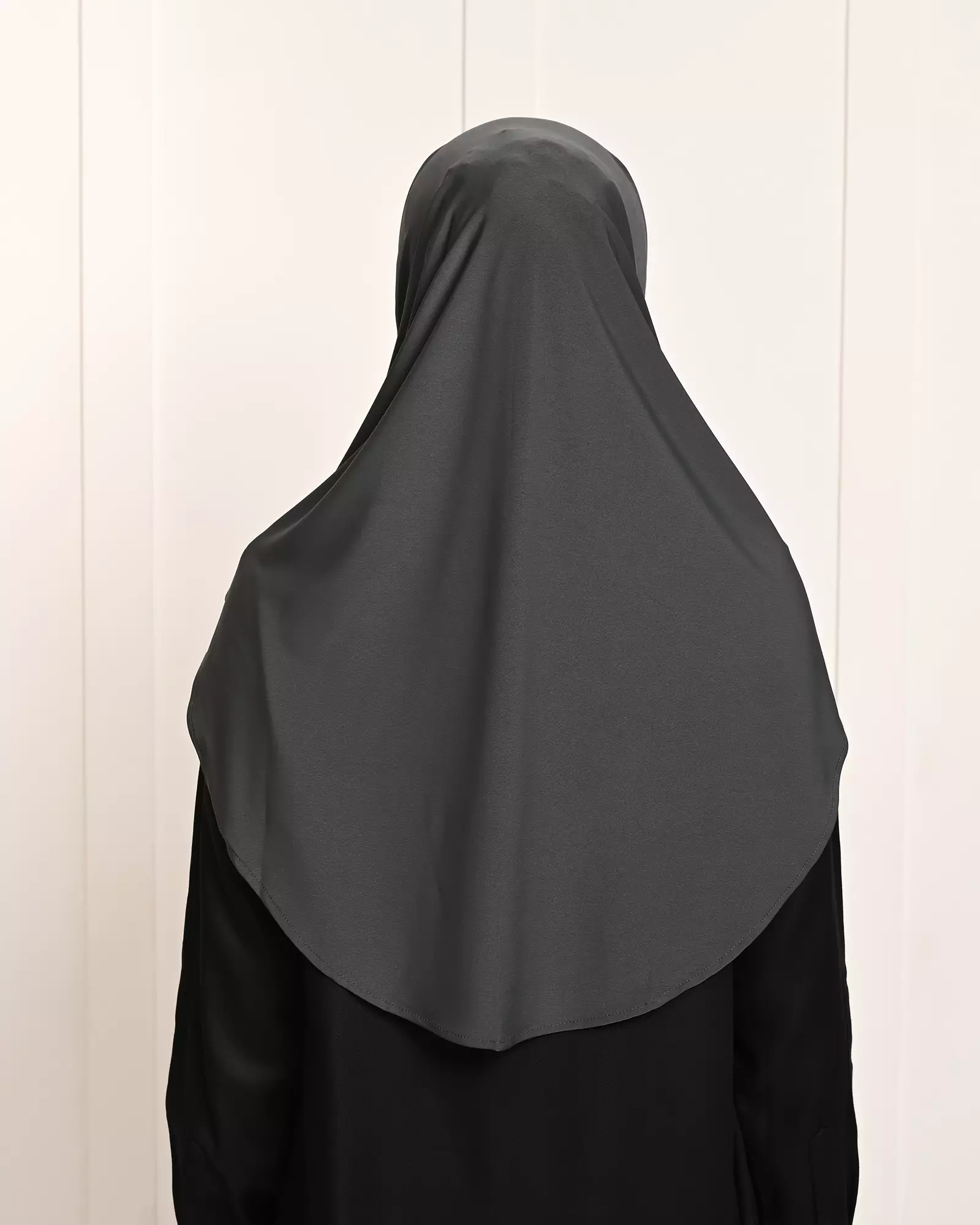 Geulis.id ADEEVA BERGO INSTANT (8 warna) Hijab - DARKGREY