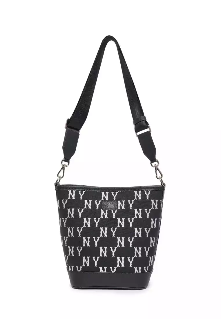 MLB Korea MLB Monogram Crossbag NY Yankees BEIGE