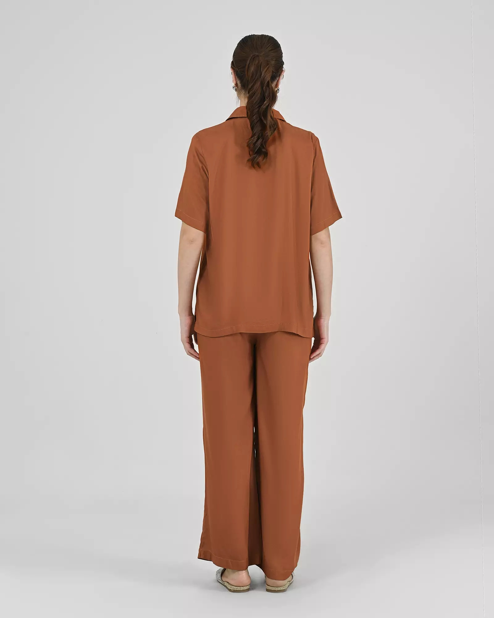 Geulis.id ONIKA PAJAMAS - Brown