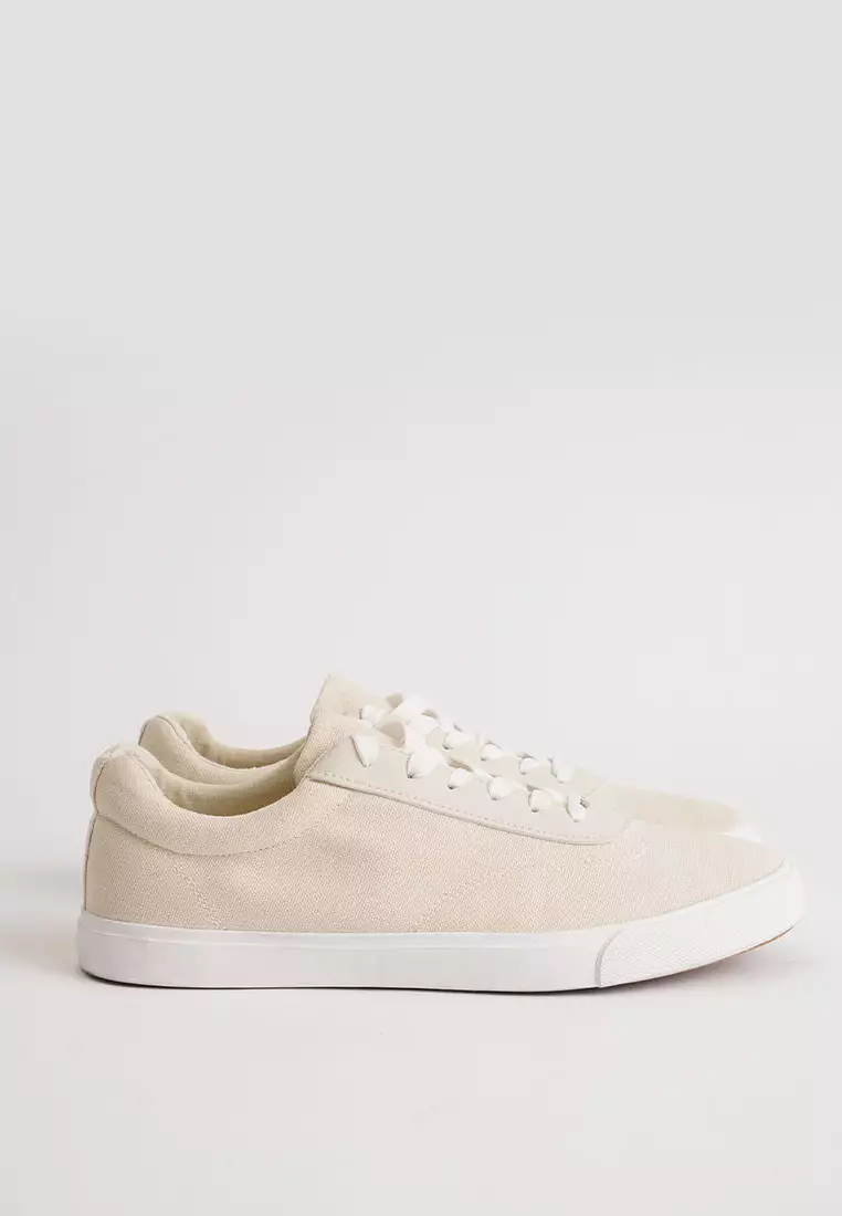 Penshoppe lace sales up sneakers