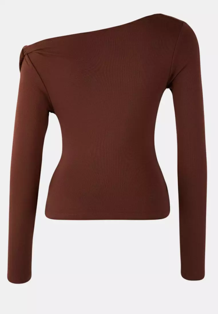 Fitted/Bodycon Asymmetric Neckline Detailed Soft Fabric Knitted Blouse