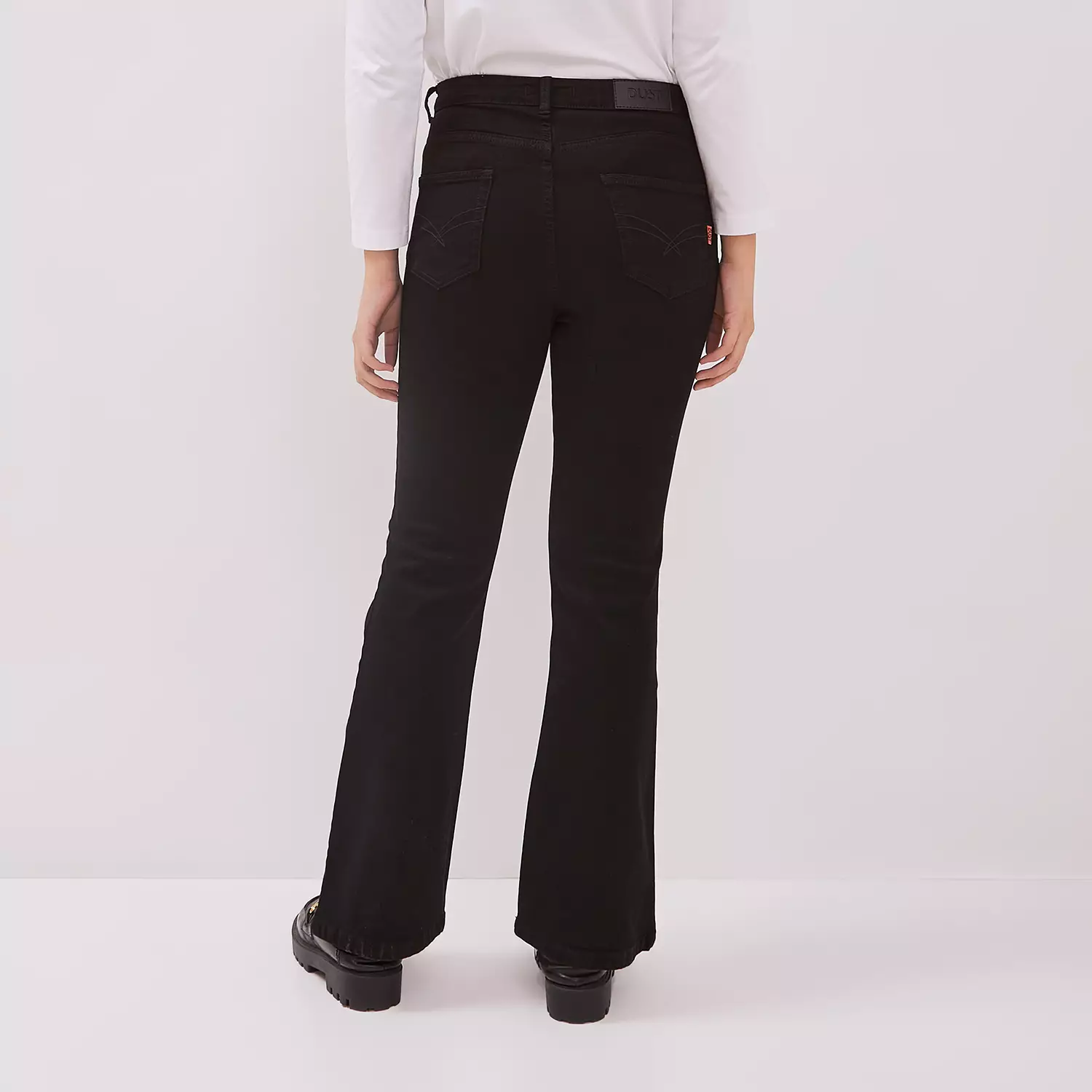 DUST Celana Vintage Cutbray Jeans Dista Black (D.3831)