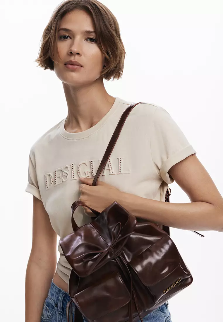 Small backpack with bow