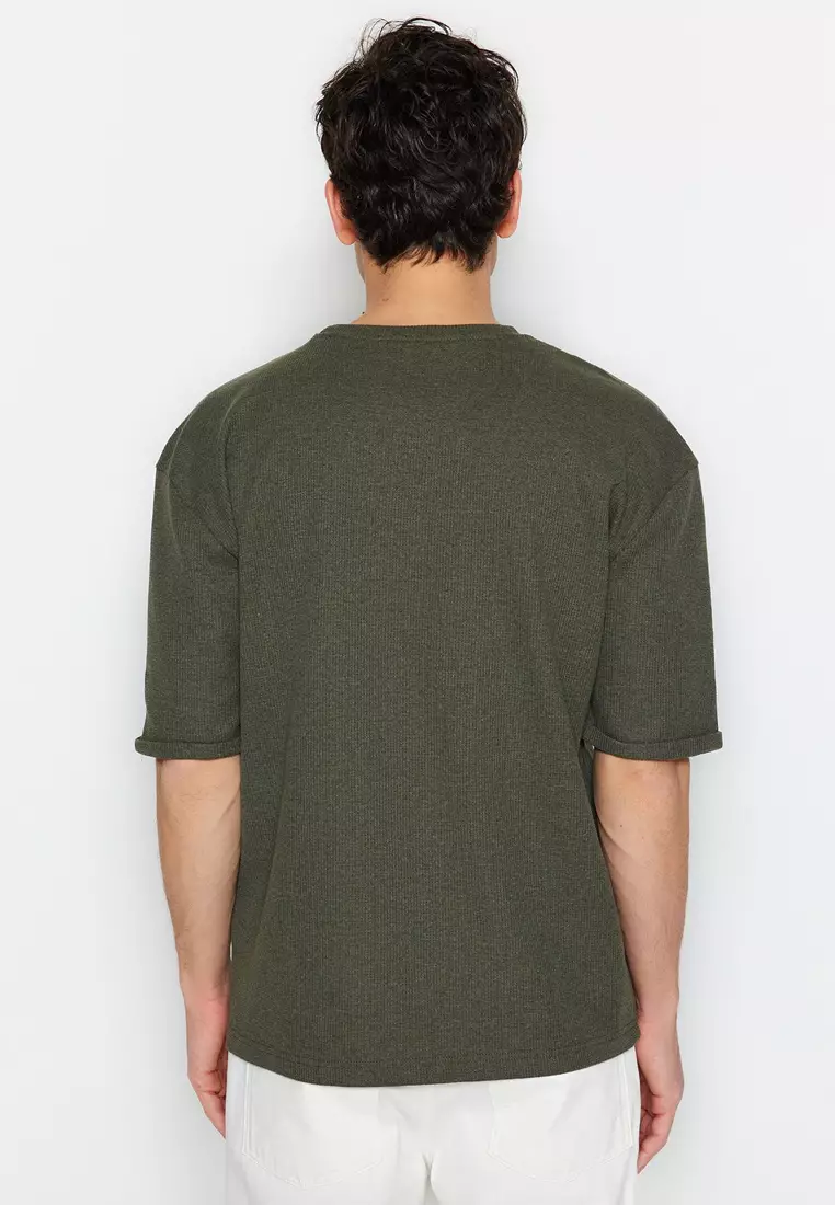 Khaki Oversize/Wide Cut Crew Neck Short Sleeve Pocket Label Detailed T-Shirt TMNSS23TS00077