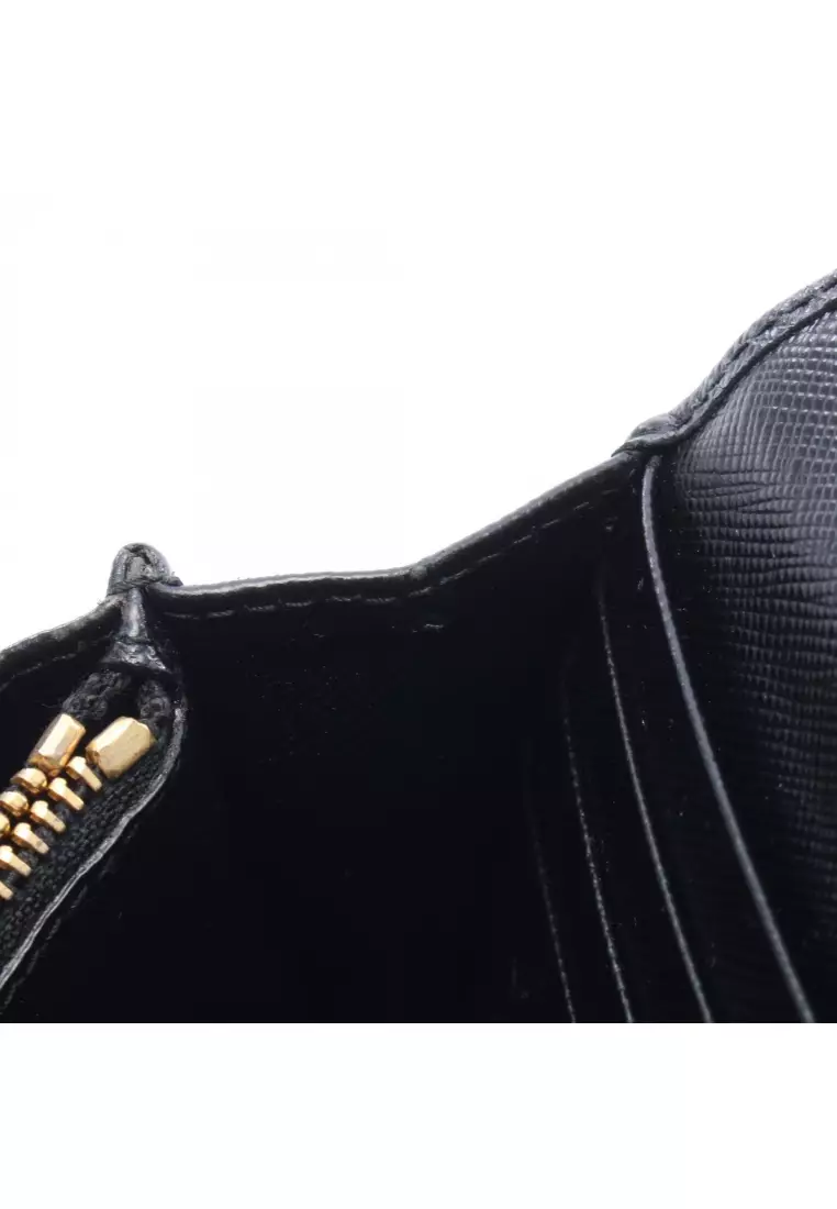 Pre-Loved Prada Bi-fold Long Wallet Saffiano leather black