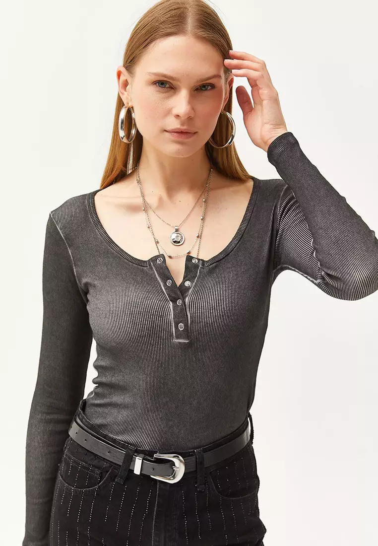 Long Sleeves Rib Top