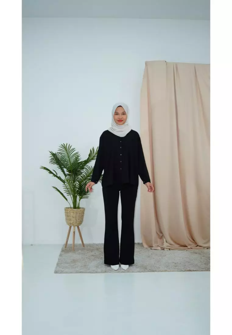 Titi Top Blouse by MILLA