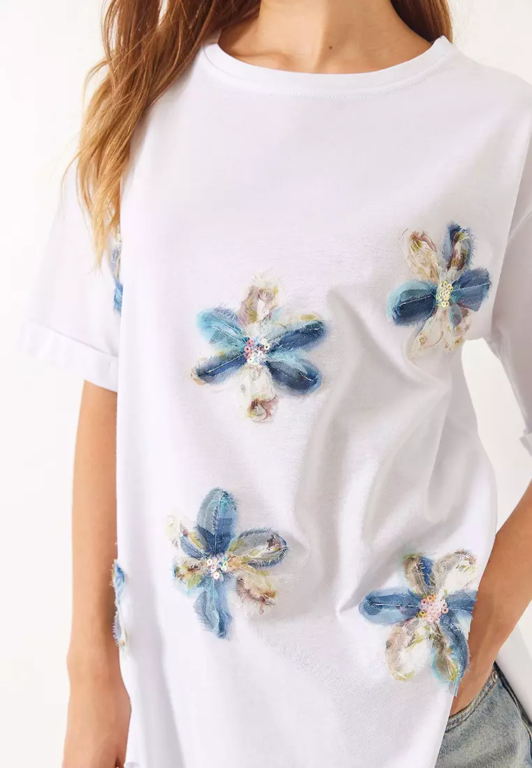 Women's Floral Embroidered Side Slit Loose Crew Neck T-Shirt 60283068