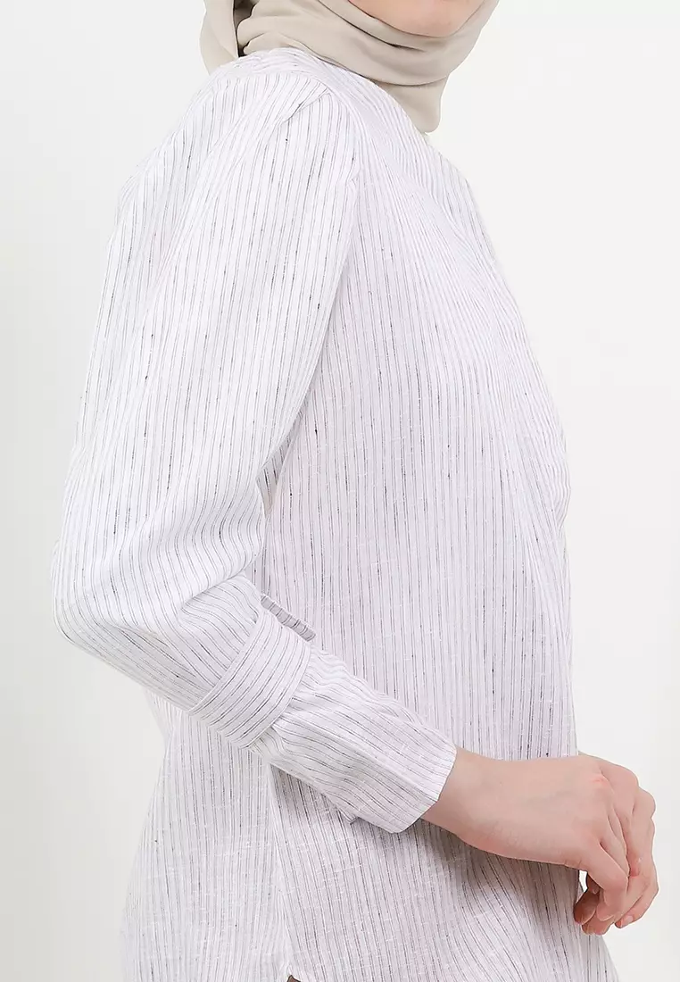 Maya Blouse In White Stripes