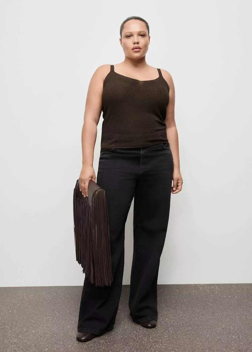 Atasan rajut lurex kerah V