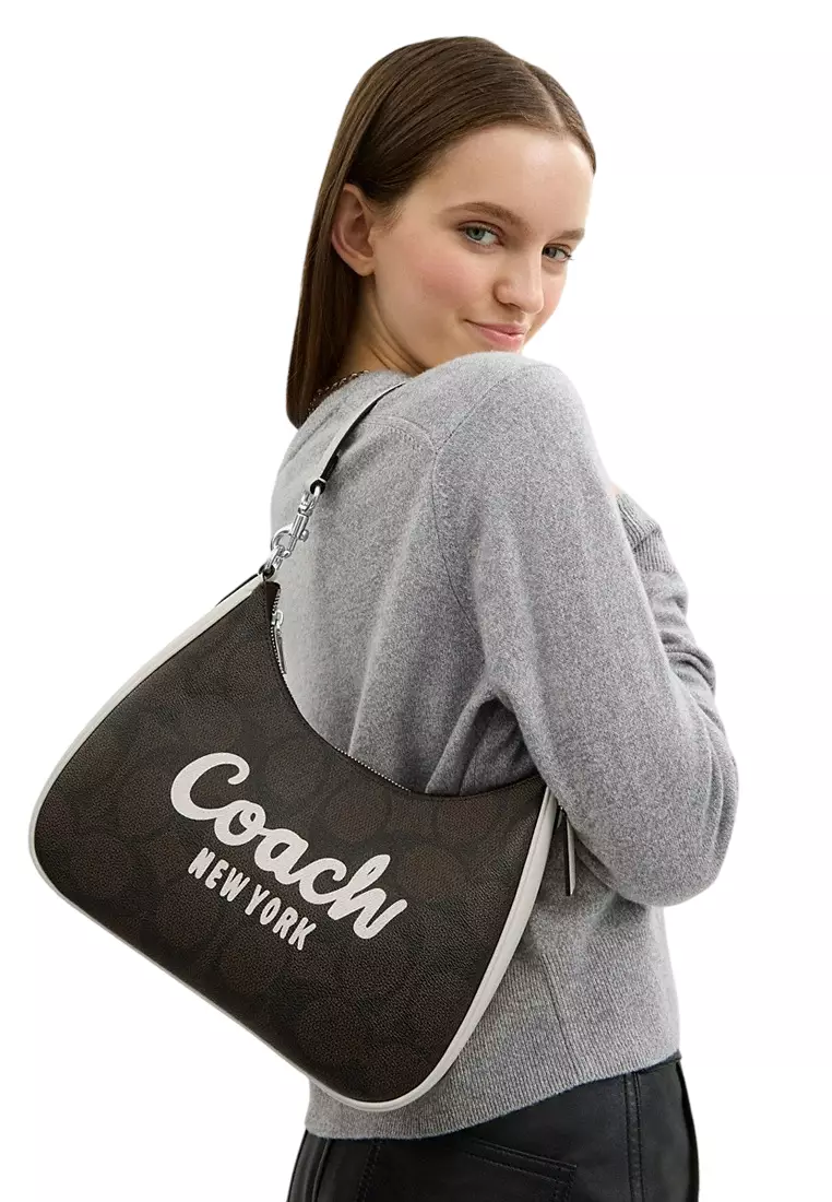 Teri Hobo In Signature Canvas With Graphic - Walnut/White