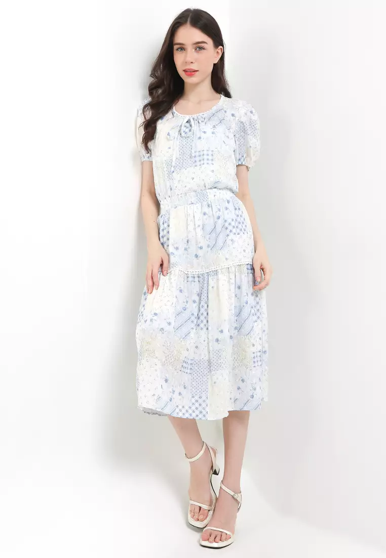 Puff Sleeves Flo Patches Print Lace Trimed Blouse W/ Ribbon