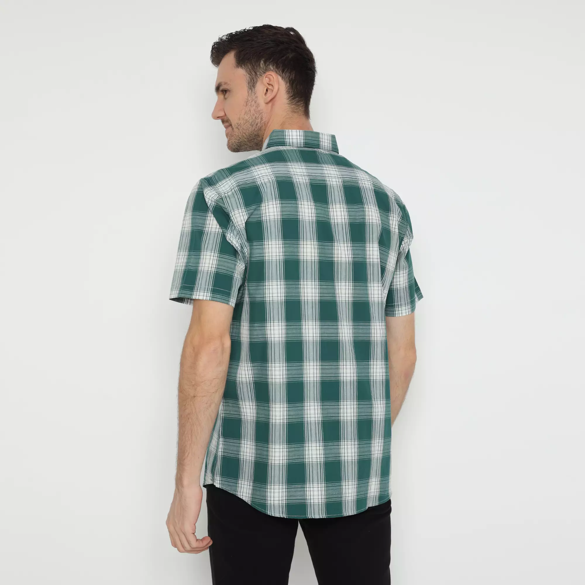 Platini Kemeja Kotak-Kotak Pria Lengan Pendek Green 73480