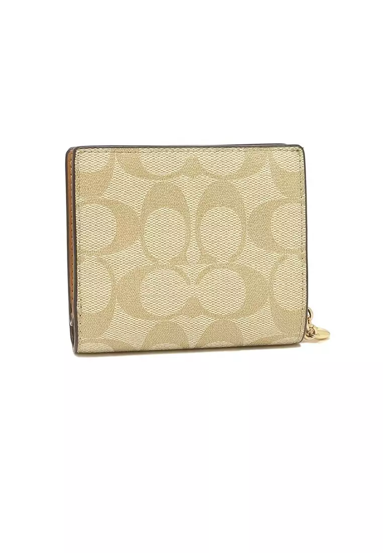 Coach coin wallet in signature canvas Clearance