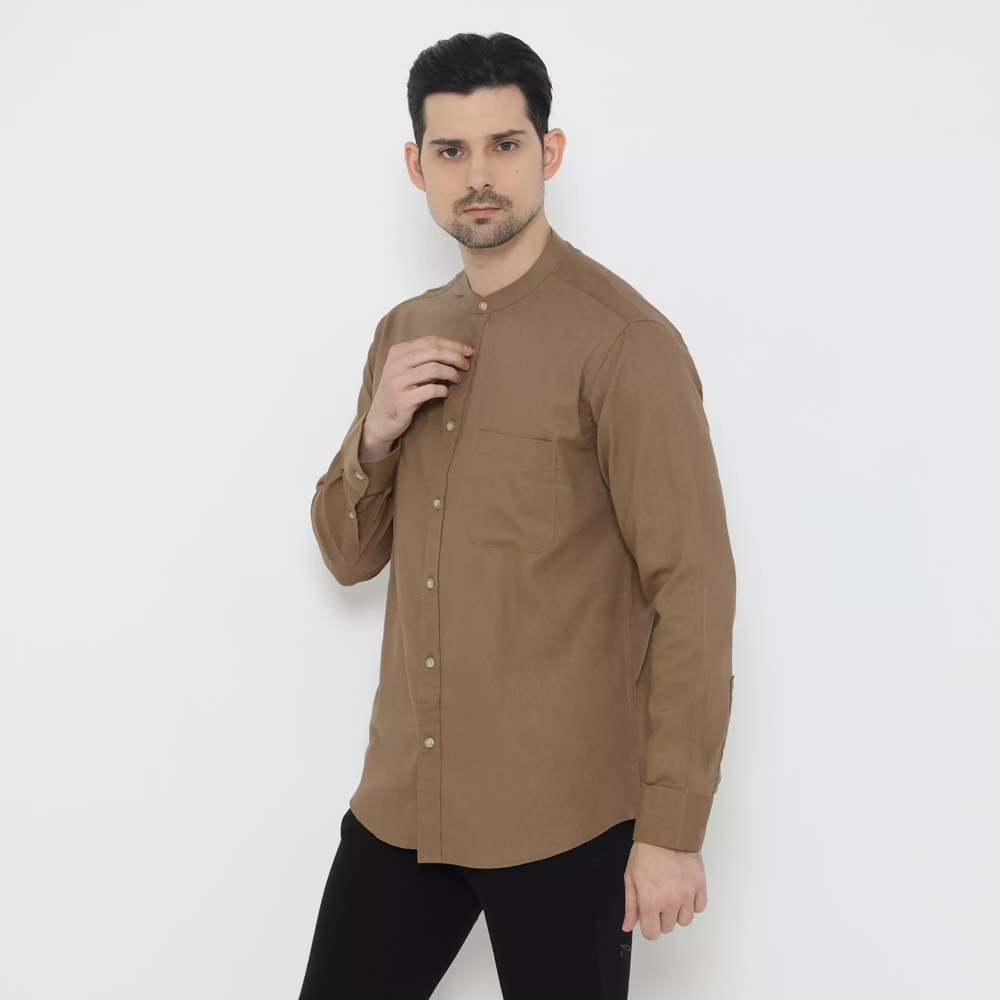 Platini Kemeja Pria Koko Shanghai Panjang Katun Oxford Brown Almond 22067