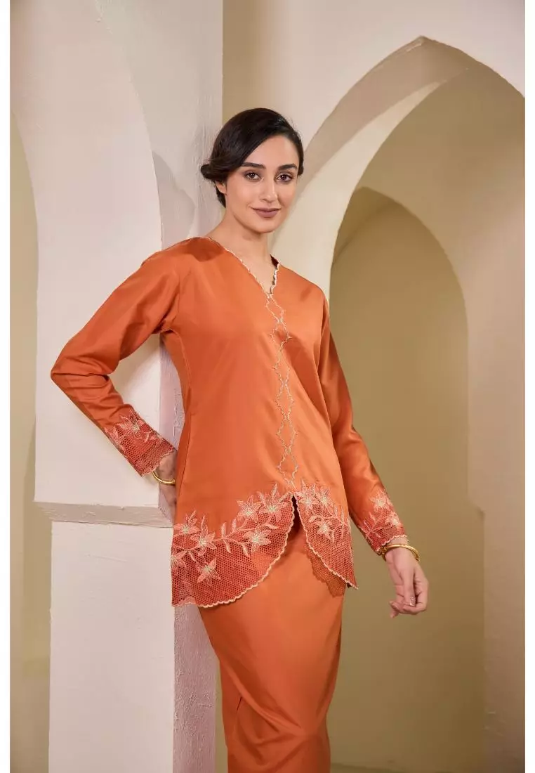 Mini Kurung Sulam Kareena