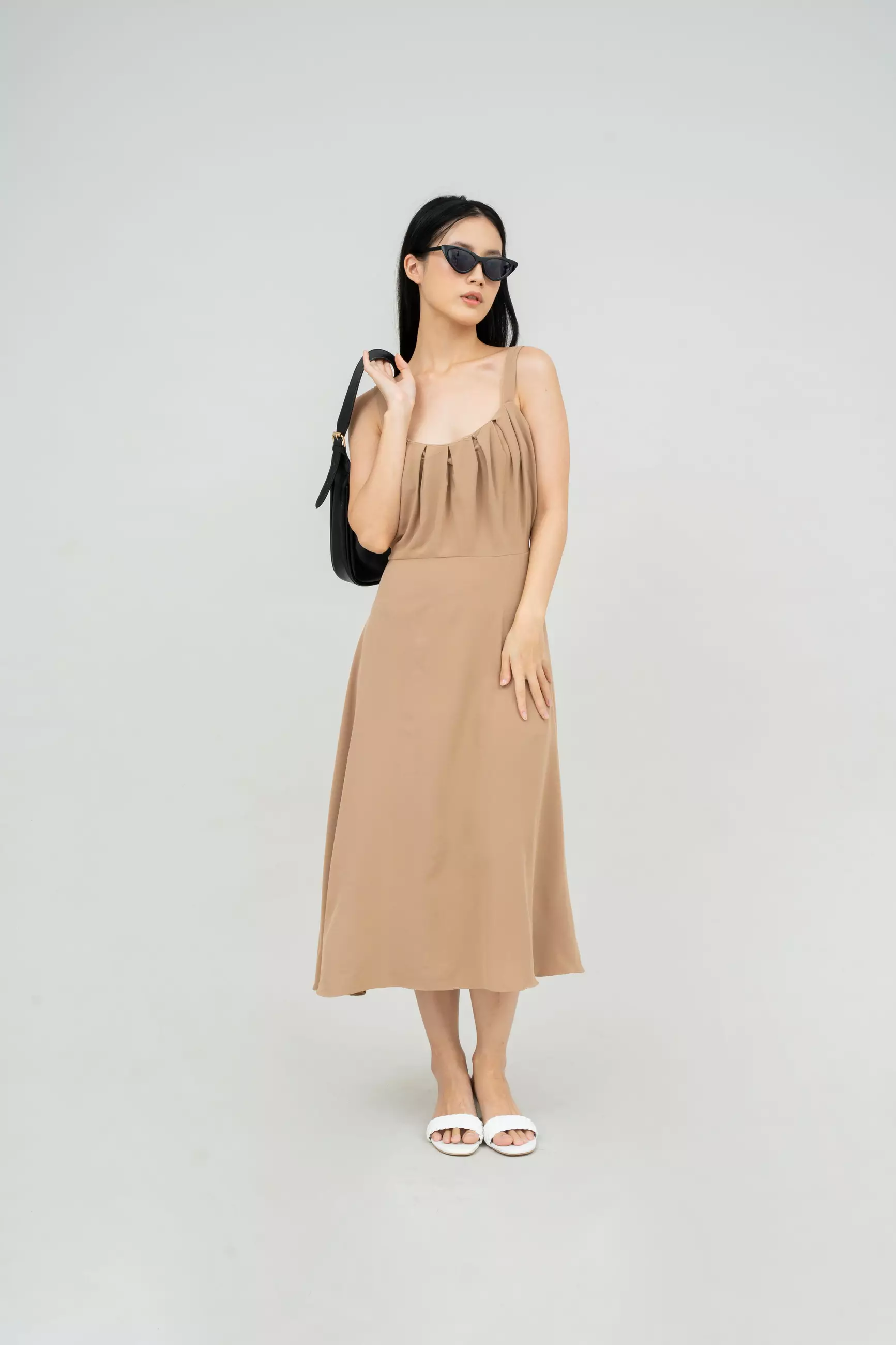 Houseofcuff Moon Dress in Beige Dress Tanpa Lengan