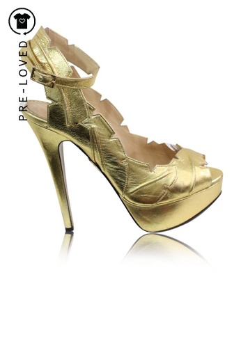 Charlotte Olympia gold Pre-Loved charlotte olympia Gold Open Toe Pumps 13F08SH8A7011BGS_1
