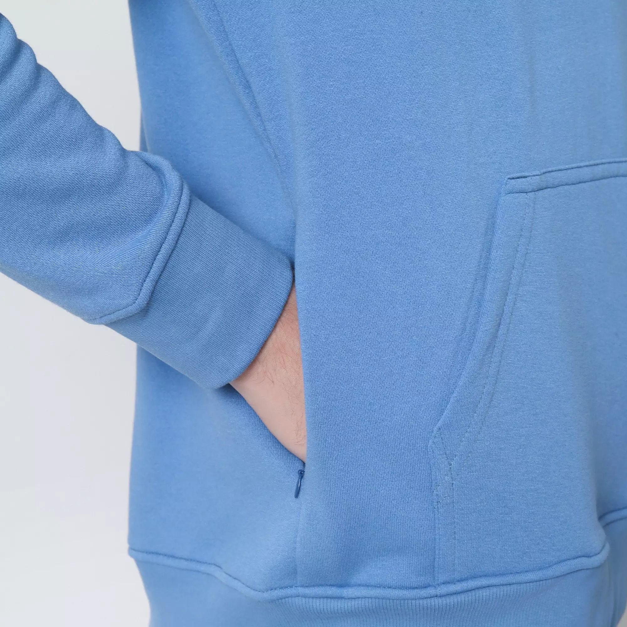 Cotton Well Cozzie Hoodie Sweatshirt with Hidden Pocket Steel Blue | Jaket Pullover Fleece dengan Kantong Tersembunyi Biru Tua