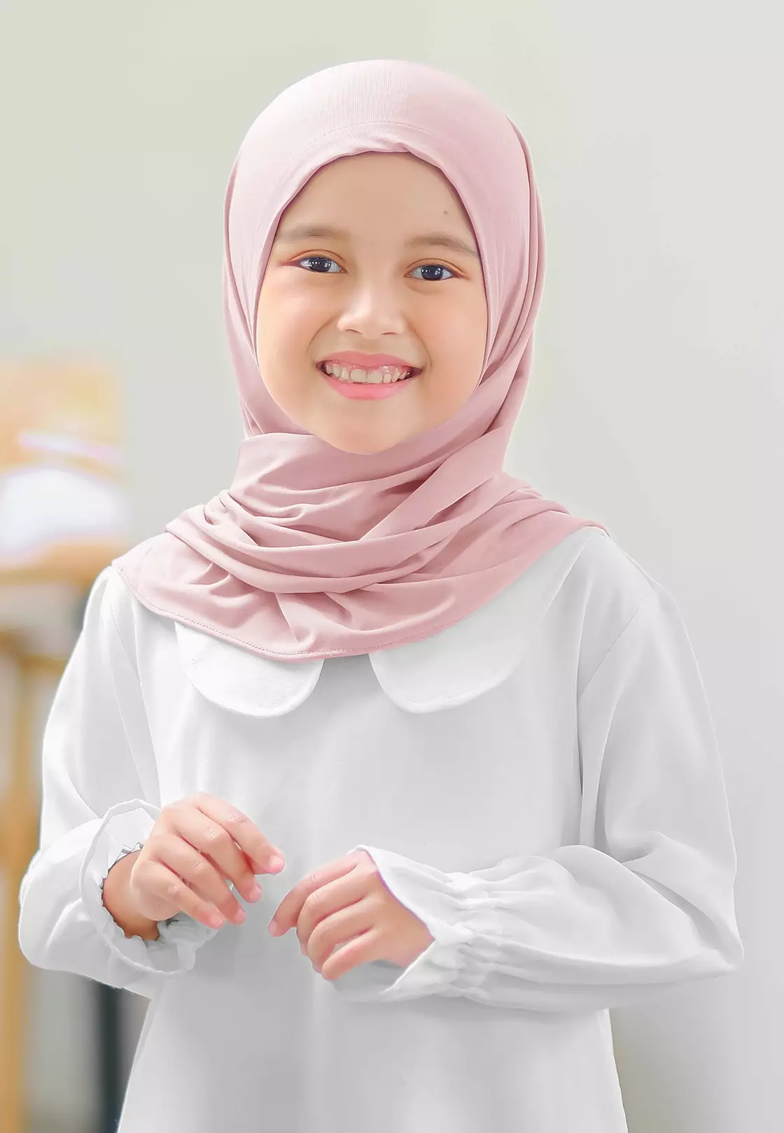 Cotton Bee - Cyra Bergo Kancing | Hijab Instan Anak - Princess Pink - L