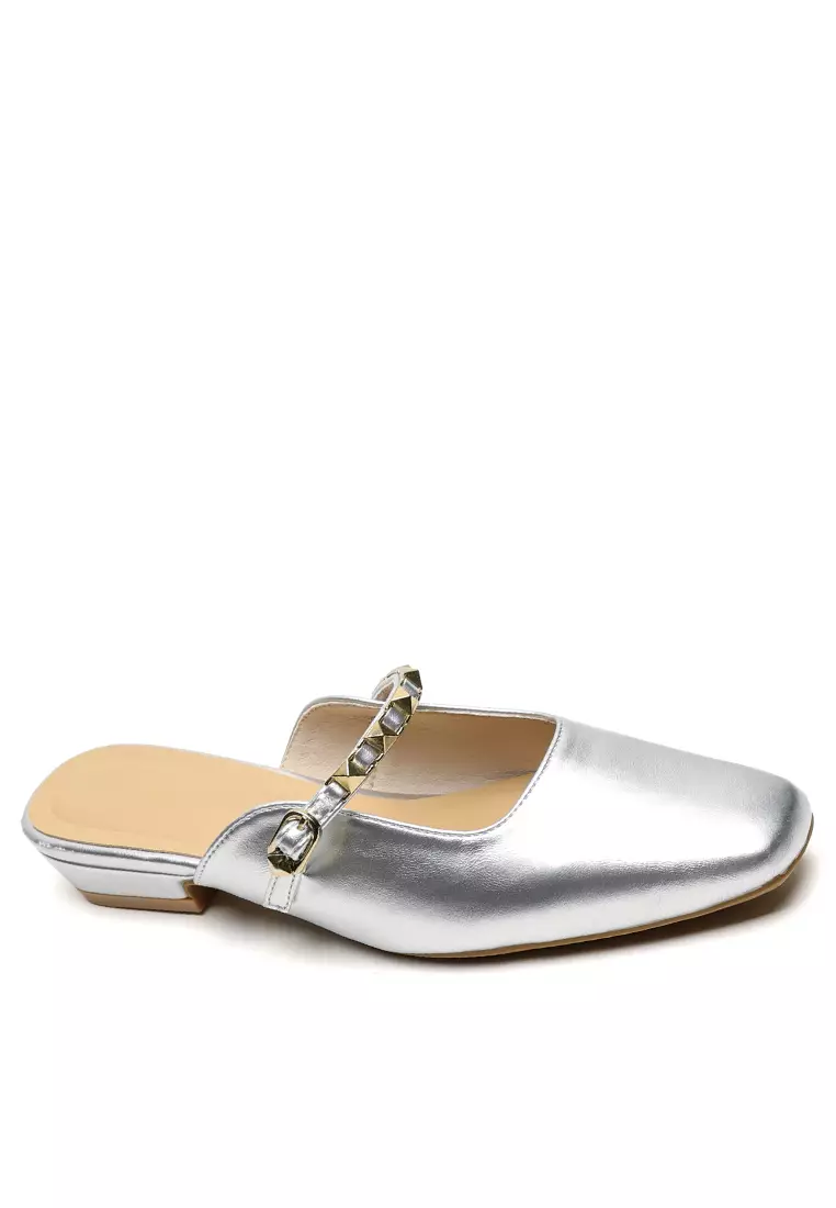Discount on Twenty Eight Shoes  shoes - SKU: 3CM Rivet Needle Strap Mules WW6579-2