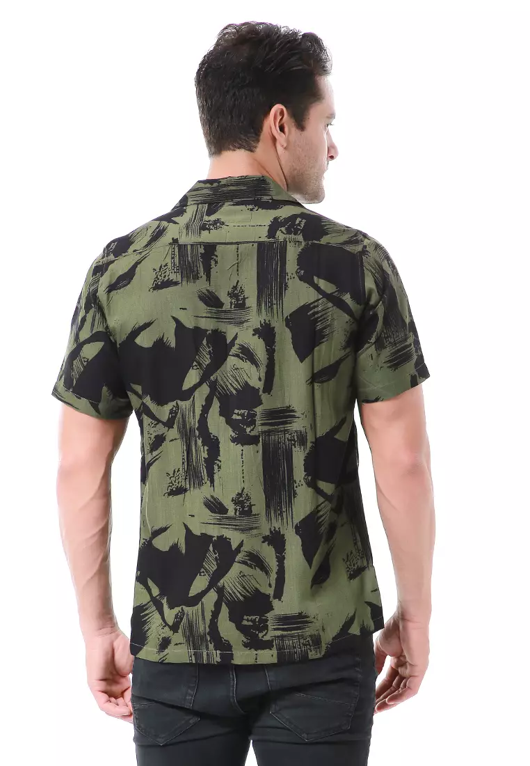 Leopold Kemeja Printing Pria Abstrack Motive Lengan Pendek Material Rayon ORIGINAL - Green Black