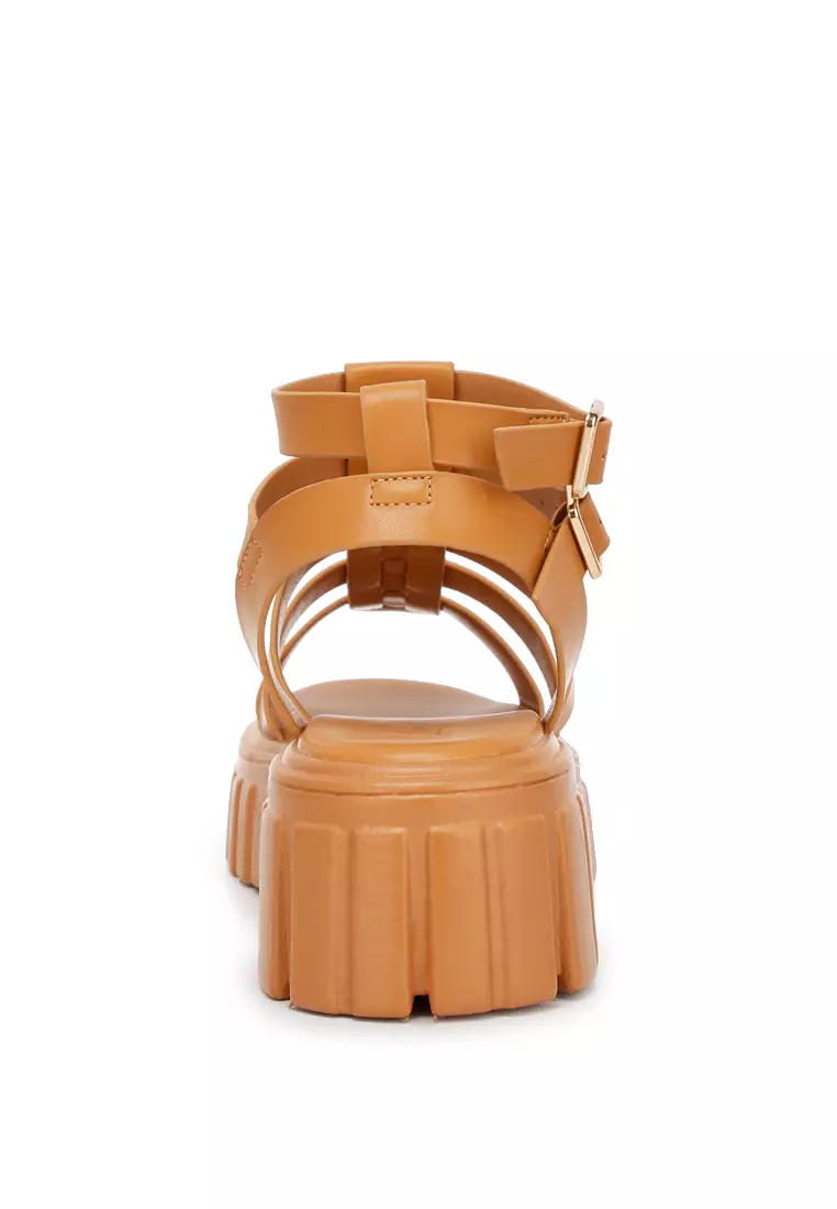 Gladiator Kulit Imitasi Daur Ulang Tan