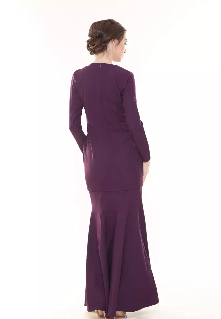 Vincy Pleated Kurung Modern in Dark Purple