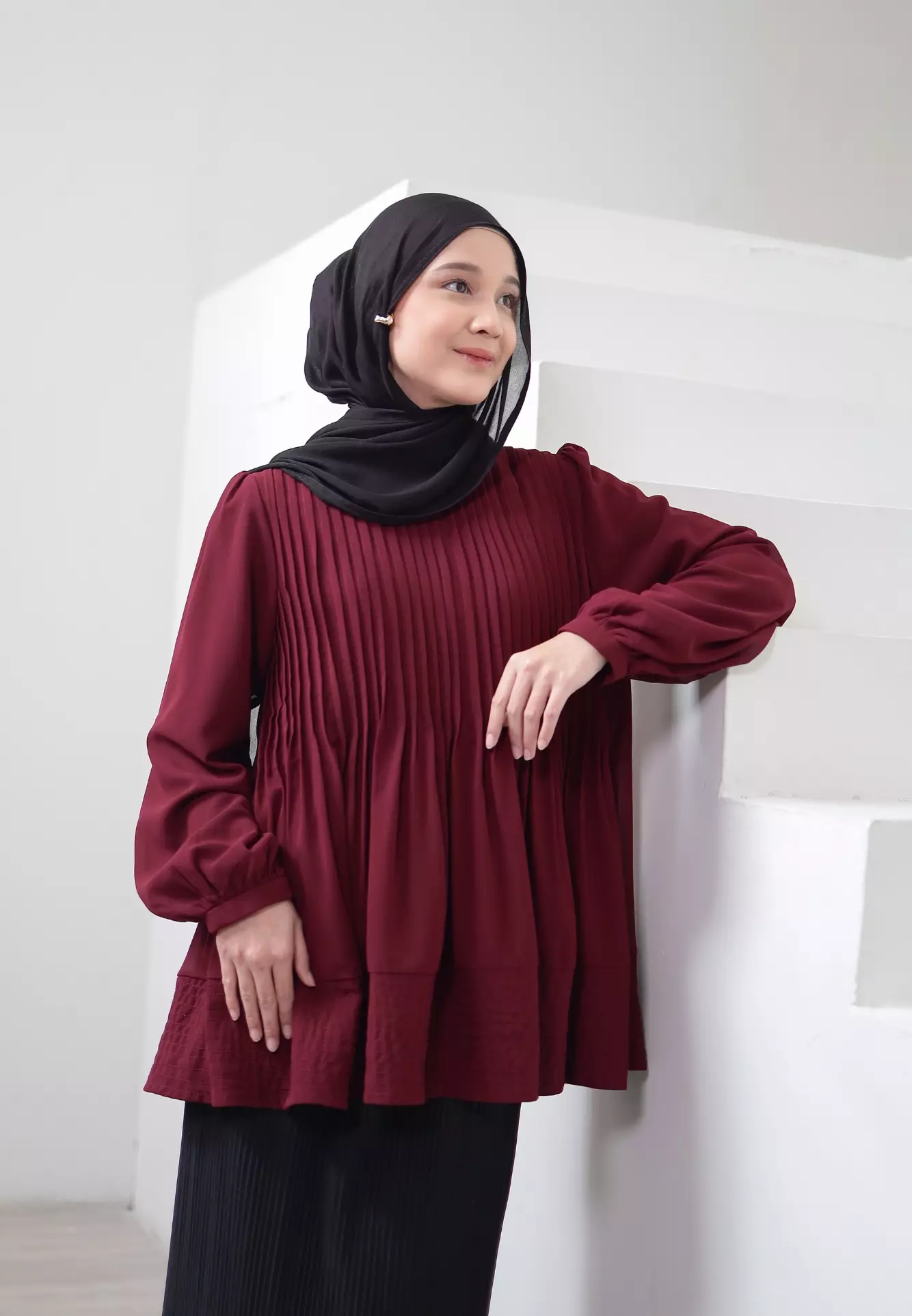 Lunara Blouse - Maroon