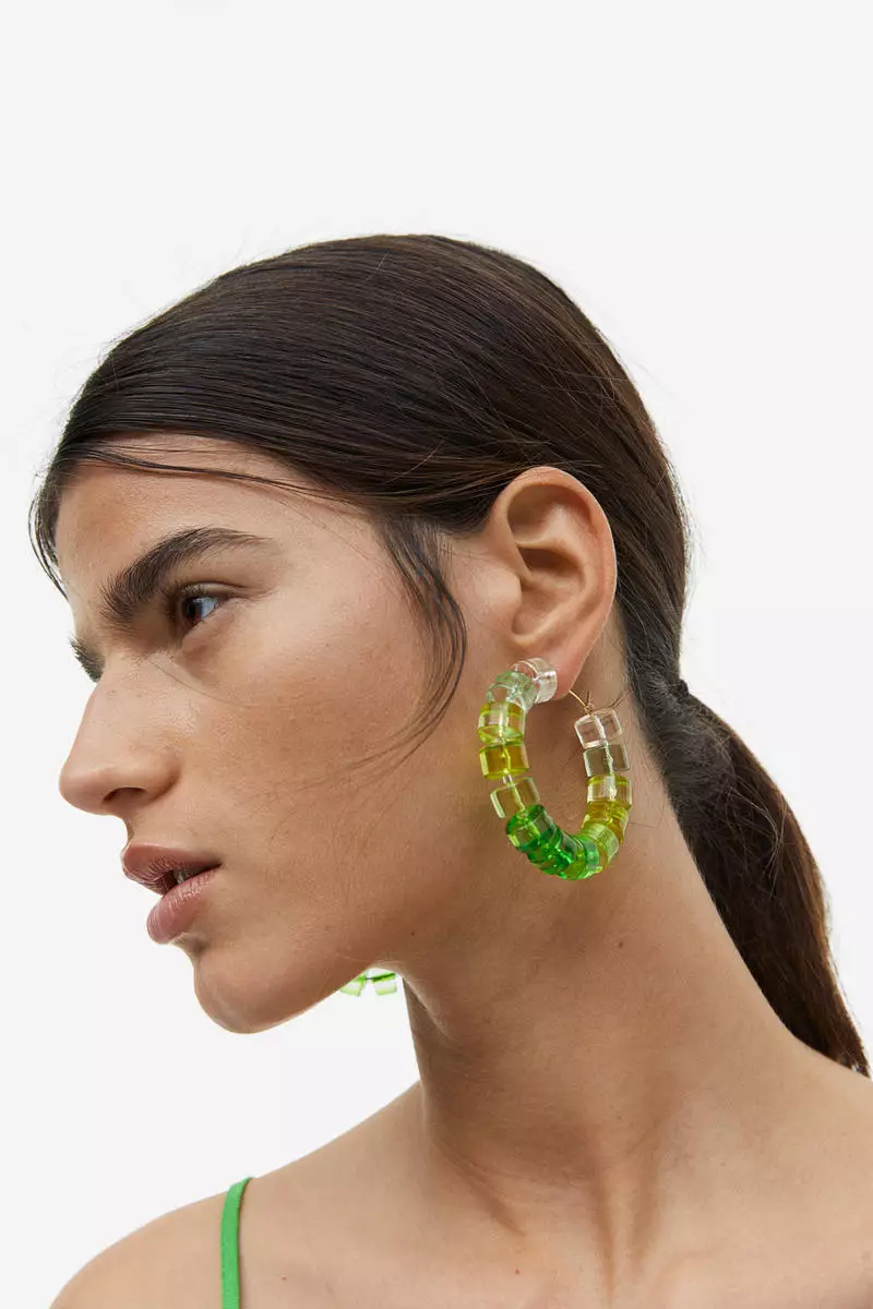 H&m green outlet earrings