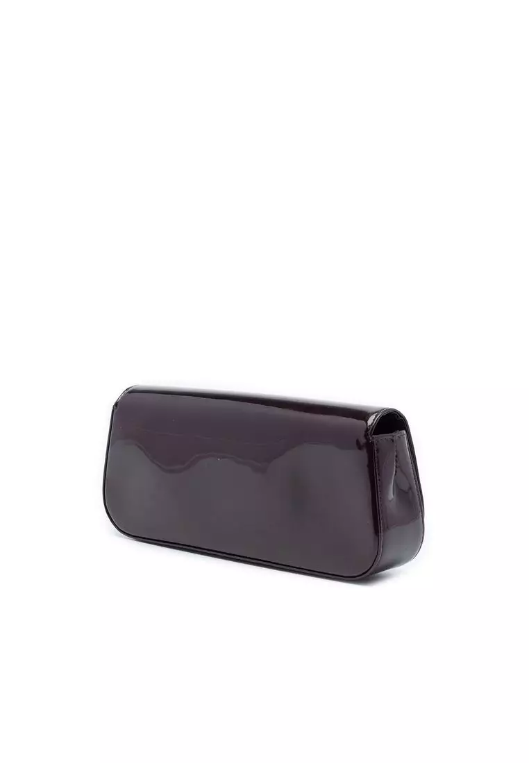 Pre-Loved Louis Vuitton Vernis Sobe