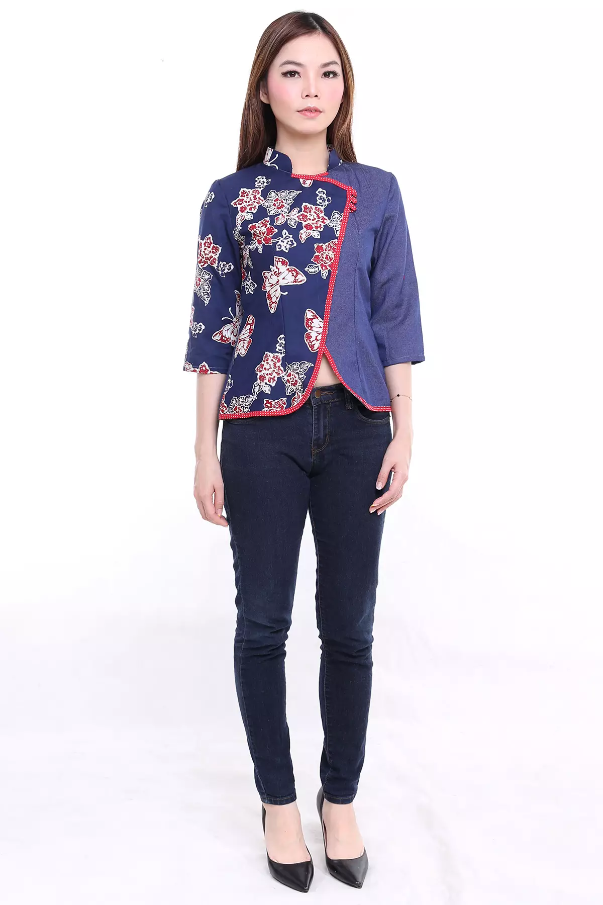 Mataloko Kupu Ayu Blouse Batik