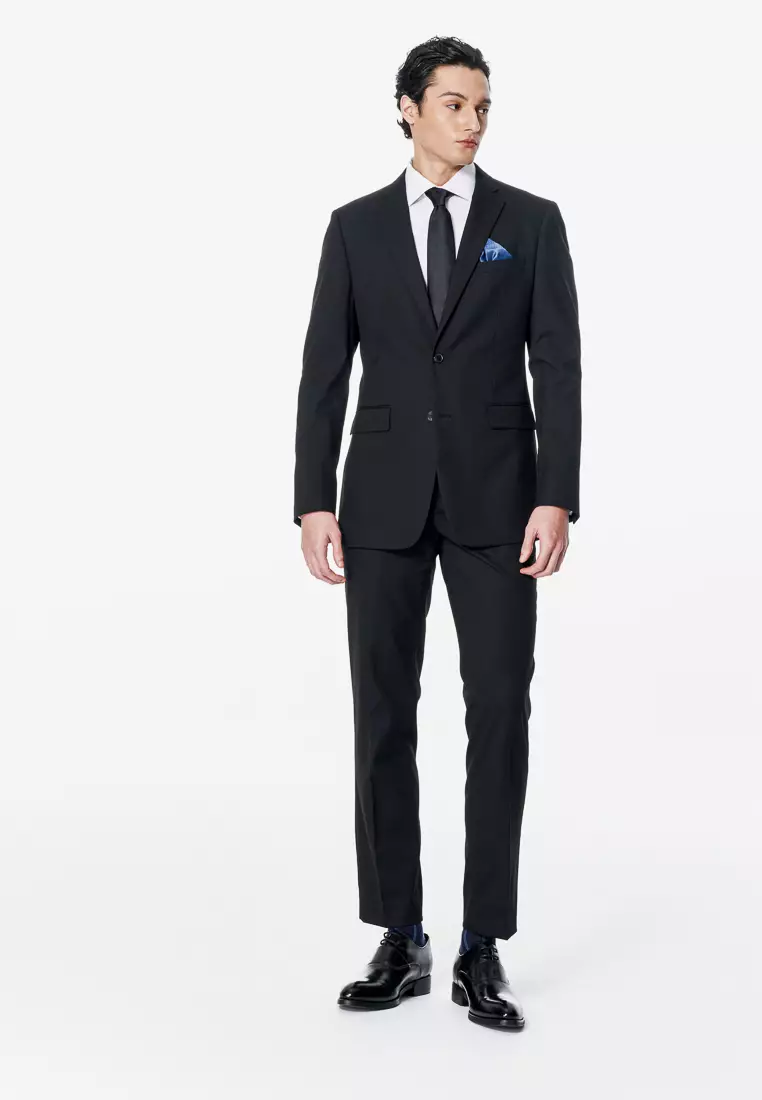 黑色修身版西裝外套(可機洗)