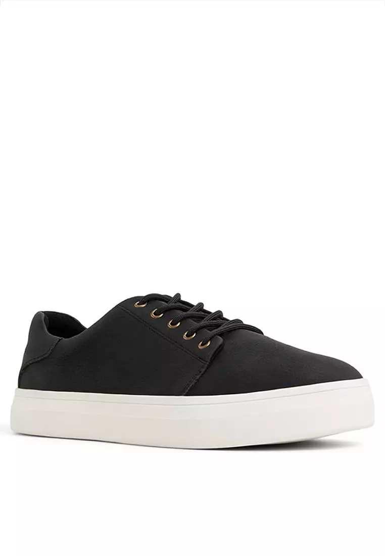 Greeley Sneakers